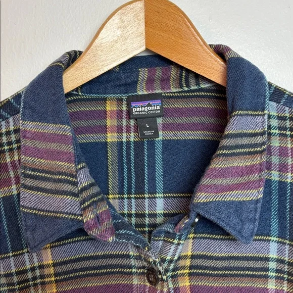 Patagonia Women's Long-Sleeved Cotton Midweight Fjord Flannel Shirt Large #53916 - Picture 4 of 8